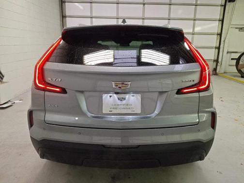2024 Cadillac XT4 Luxury