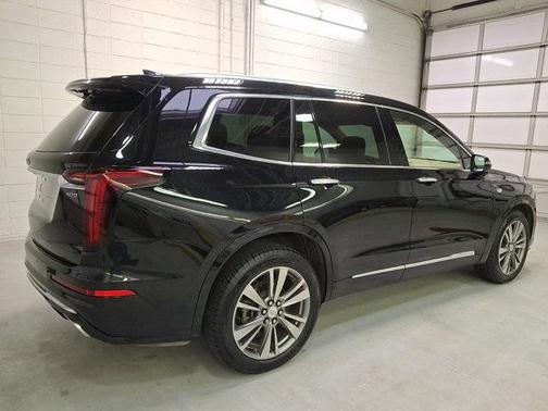 2023 Cadillac XT6 Premium Luxury AWD
