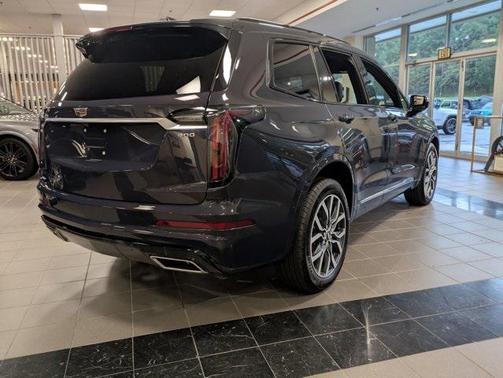 2024 Cadillac XT6 Sport AWD