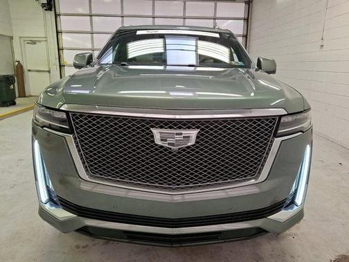 2023 Cadillac Escalade ESV Premium Luxury