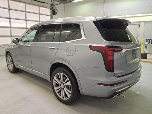 Argent Silver Metallic 2023 Cadillac XT6 Premium Luxury AWD