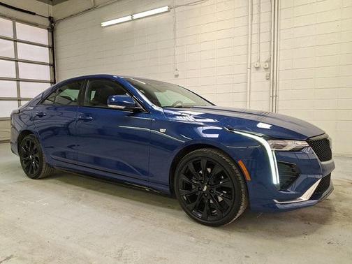 2023 Cadillac CT4 Sport