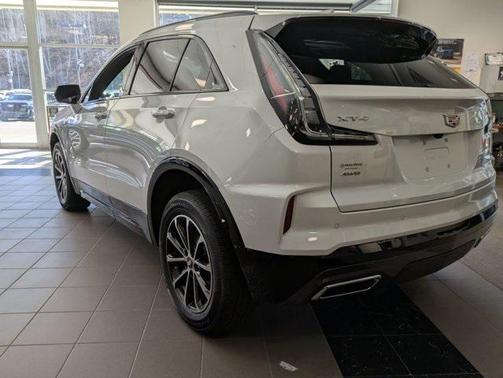 2025 Cadillac XT4 Sport