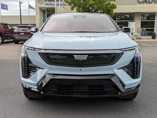 2025 Cadillac OPTIQ Sport 2 AWD