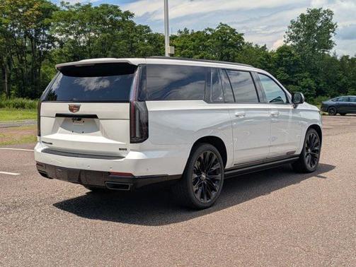 2025 Cadillac Escalade ESV Sport Platinum