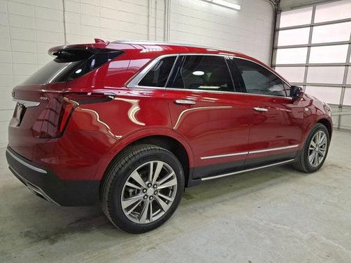 2023 Cadillac XT5 Premium Luxury