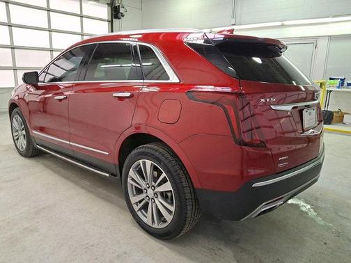 2023 Cadillac XT5 Premium Luxury