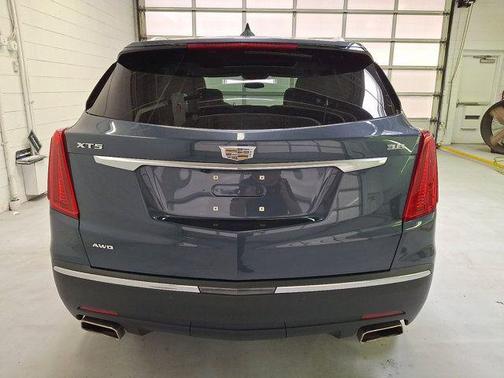 Shadow Metallic 2019 Cadillac XT5 Luxury