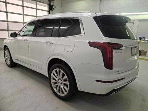 2023 Cadillac XT6 Premium Luxury AWD