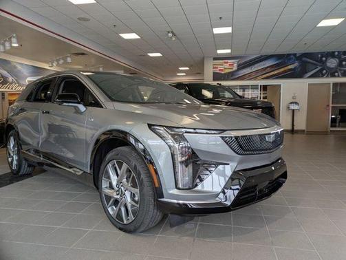 2025 Cadillac OPTIQ Luxury
