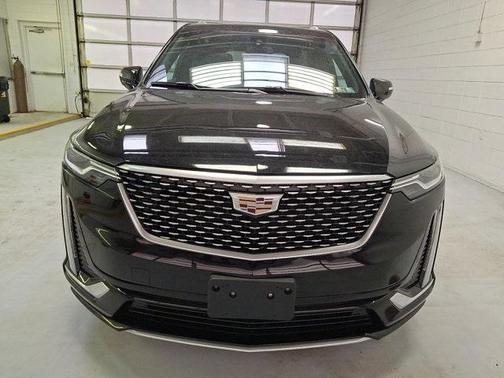 2021 Cadillac XT6 Luxury AWD
