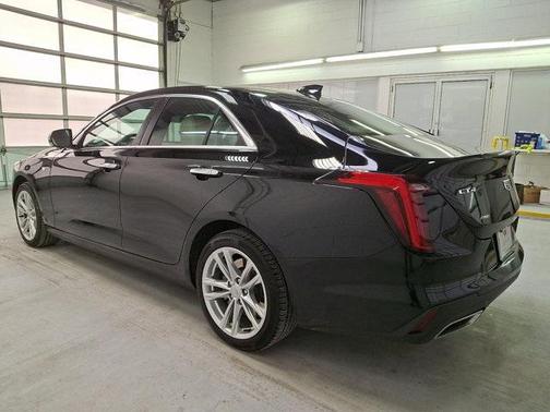 2023 Cadillac CT4 Luxury