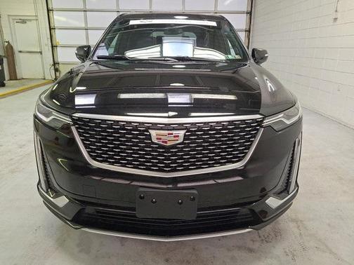 2025 Cadillac XT6 Premium Luxury AWD