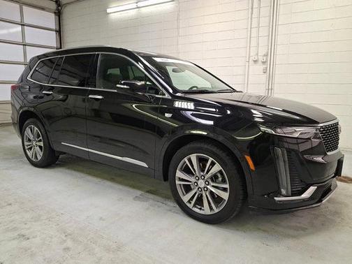 2025 Cadillac XT6 Premium Luxury AWD