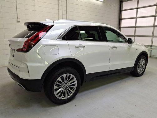 Crystal White Tricoat 2025 Cadillac XT4 Premium Luxury