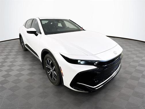 2023 Toyota Crown XLE