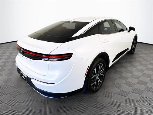 2023 Toyota Crown XLE