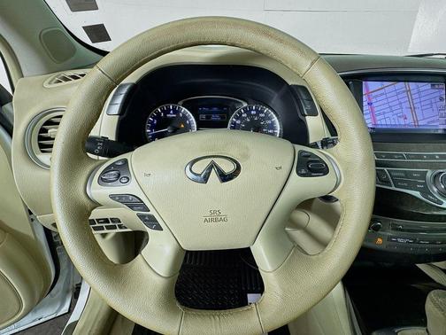 2013 INFINITI JX35 Base