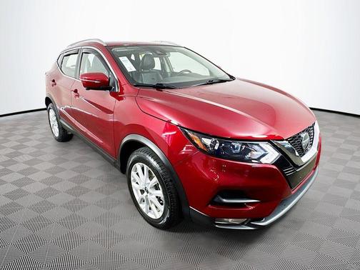2022 Nissan Rogue Sport SV