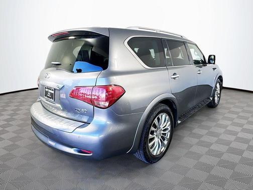 2017 INFINITI QX80 Base