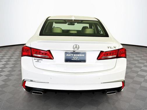 2018 Acura TLX V6 Advance