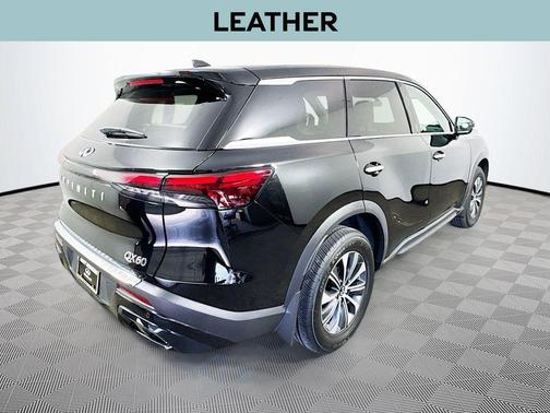 2024 INFINITI QX60 Pure