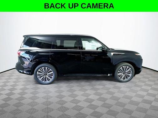 2025 INFINITI QX80 Luxe