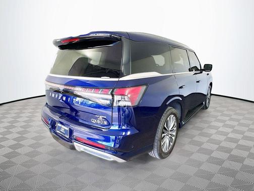 2025 INFINITI QX80 SENSORY
