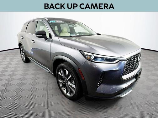 2022 INFINITI QX60 Luxe