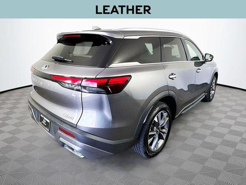 2022 INFINITI QX60 Luxe