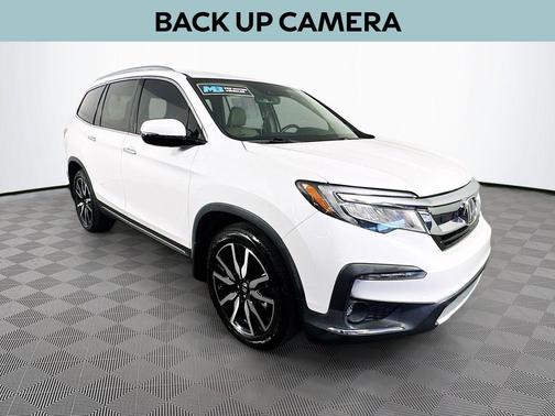 2022 Honda Pilot Touring 7-Passenger