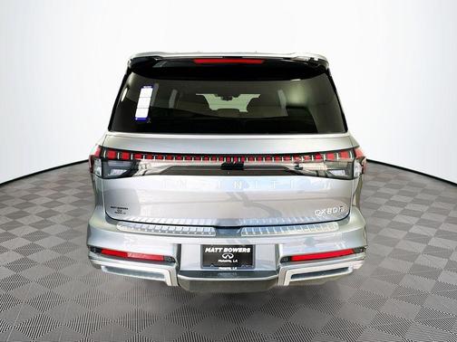 2025 INFINITI QX80 SENSORY