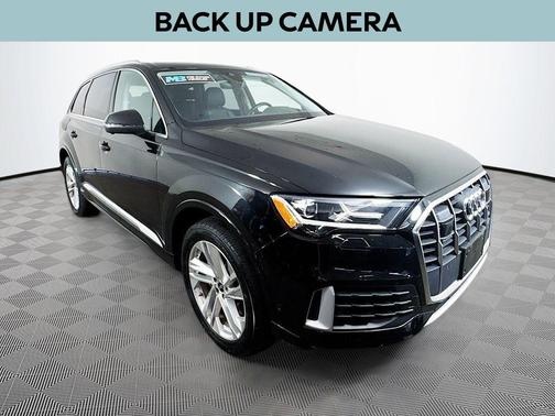 2023 Audi Q7 55 Premium Plus