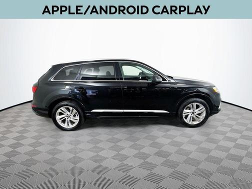 2023 Audi Q7 55 Premium Plus