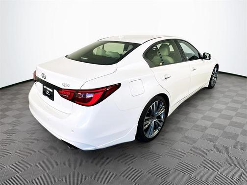 2024 INFINITI Q50 SENSORY