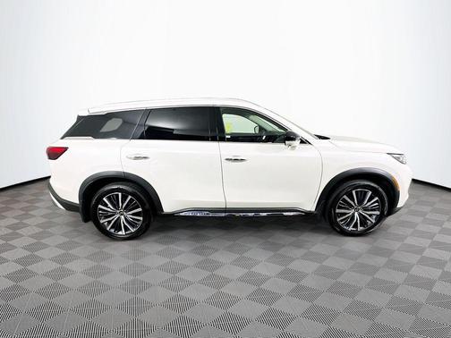 2025 INFINITI QX60 SENSORY