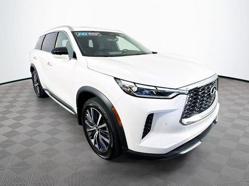 2025 INFINITI QX60 SENSORY