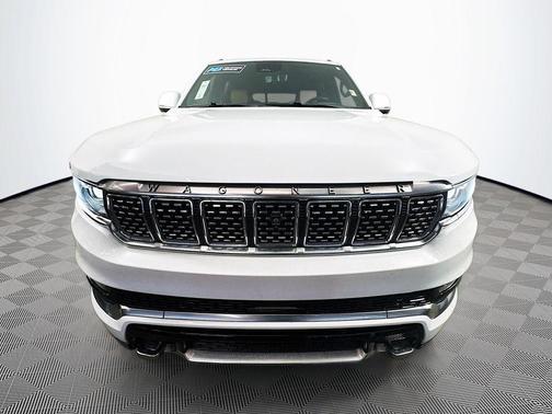 2022 Jeep Grand Wagoneer Series III