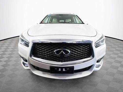 2017 INFINITI QX60 Base