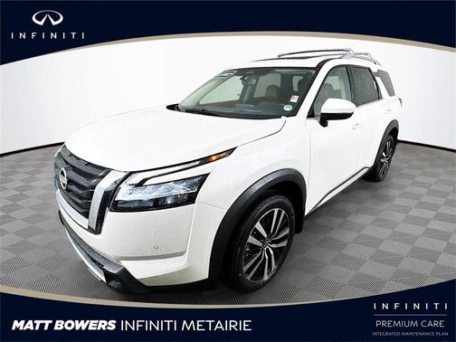2023 Nissan Pathfinder Platinum