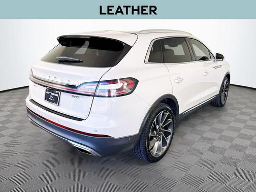 2020 Lincoln Nautilus Reserve