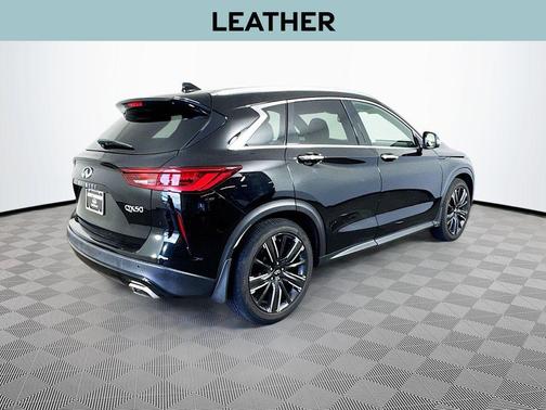 2022 INFINITI QX50 Luxe