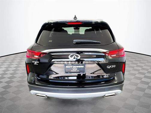 2024 INFINITI QX50 Luxe