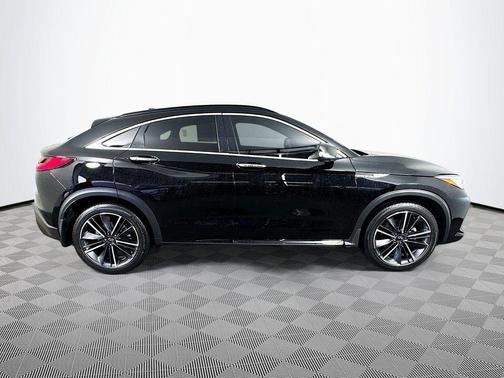 Black Obsidian 2022 INFINITI QX55 LUXE
