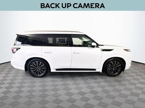 Radiant White 2026 INFINITI QX80 AUTOGRAPH