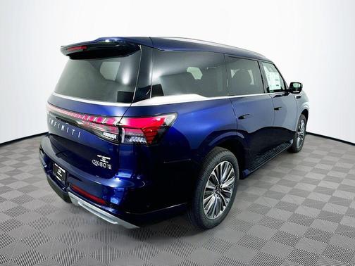 2025 INFINITI QX80 SENSORY