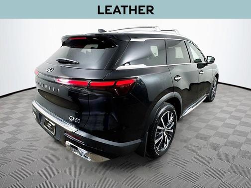 2022 INFINITI QX60 SENSORY