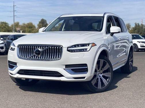 2025 Volvo XC90 Plug-In Hybrid T8 Ultra 7-Seater