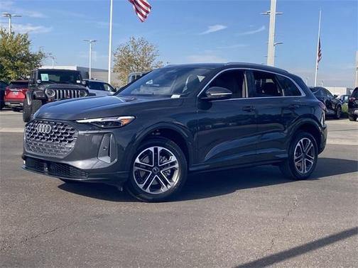 2025 Audi Q5 2.0T quattro Premium