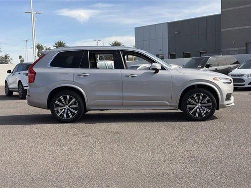 2023 Volvo XC90 B5 Core